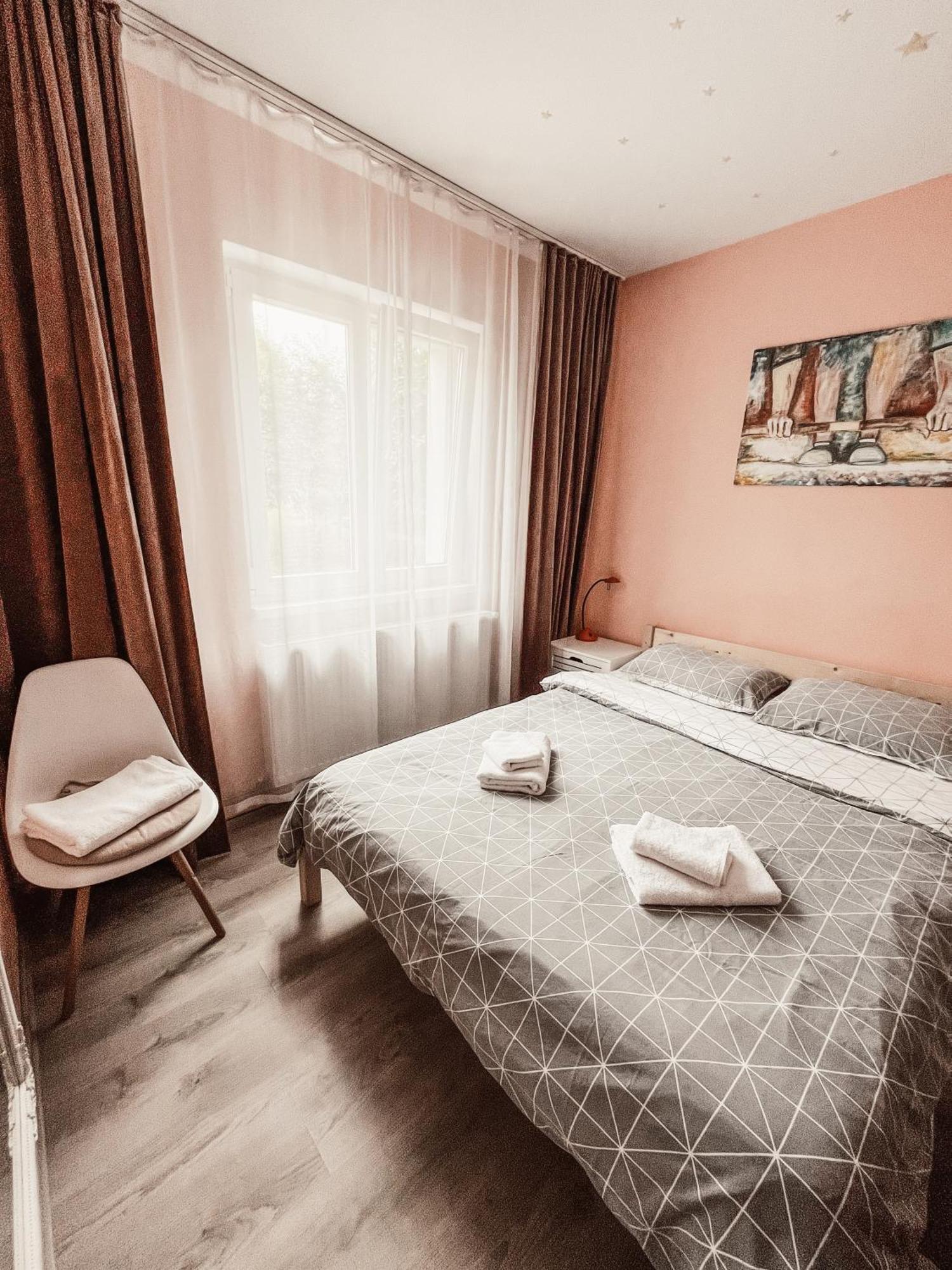 Apartament One Divine - Zarnesti Exterior photo